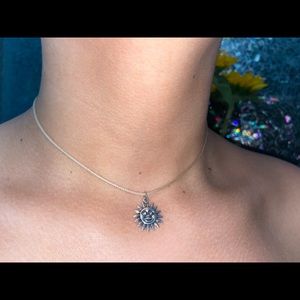 sun choker